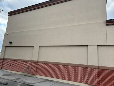 What Should Business Owners Know About Building Washing and Storefront Cleaning?